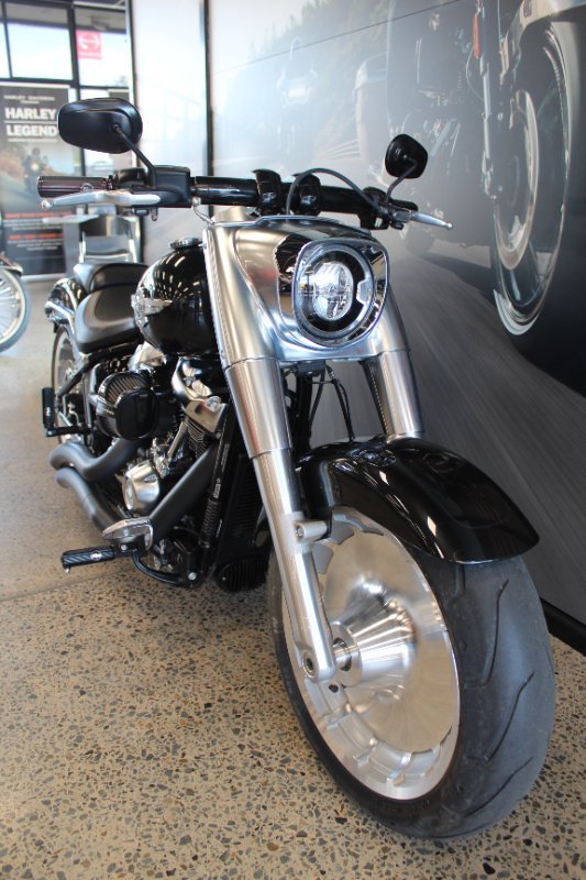 2018 Harley-davidson FLFBS FAT BOY VIVID BLACK