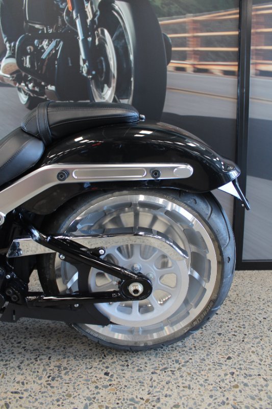 2018 Harley-davidson FLFBS FAT BOY VIVID BLACK