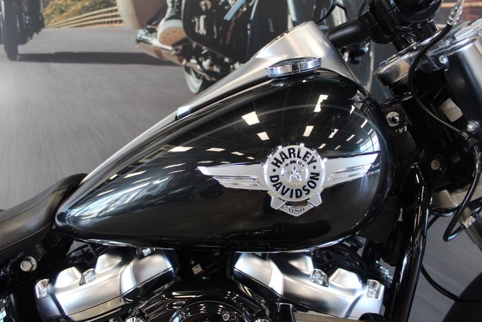 2018 Harley-davidson FLFBS FAT BOY VIVID BLACK
