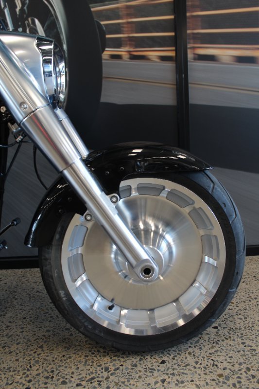 2018 Harley-davidson FLFBS FAT BOY VIVID BLACK