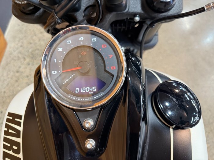 2018 Harley-davidson FXFBS FAT BOB S (114) White