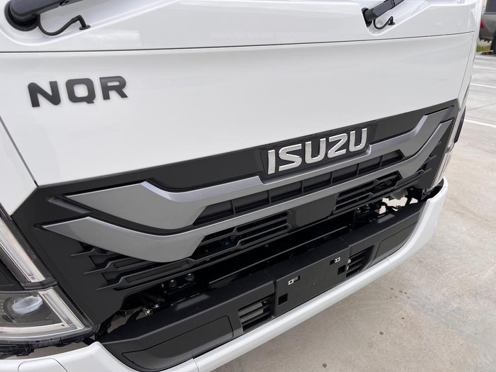 2025 Isuzu N Series NQR 88/80-190 AM C42