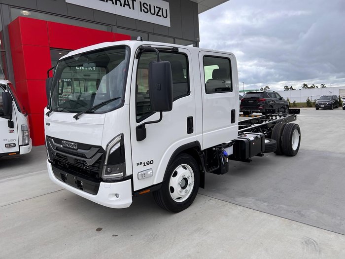2025 Isuzu N Series NQR 88/80-190 AM C42