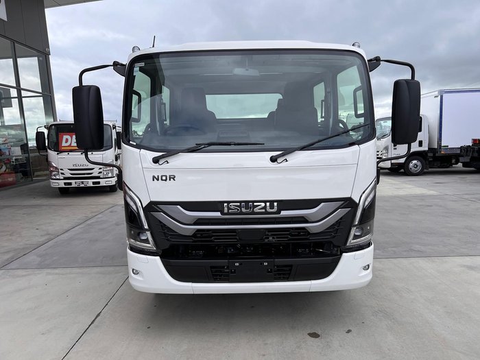 2025 Isuzu N Series NQR 88/80-190 AM C42