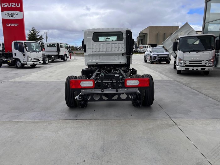 2025 Isuzu N Series NQR 88/80-190 AM C42