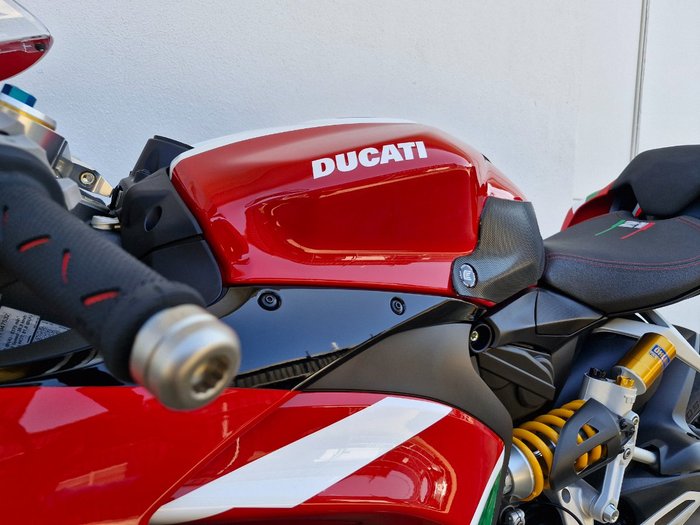 2023 Ducati PANIGALE V2 BAYLISS 20TH ANNIV RED