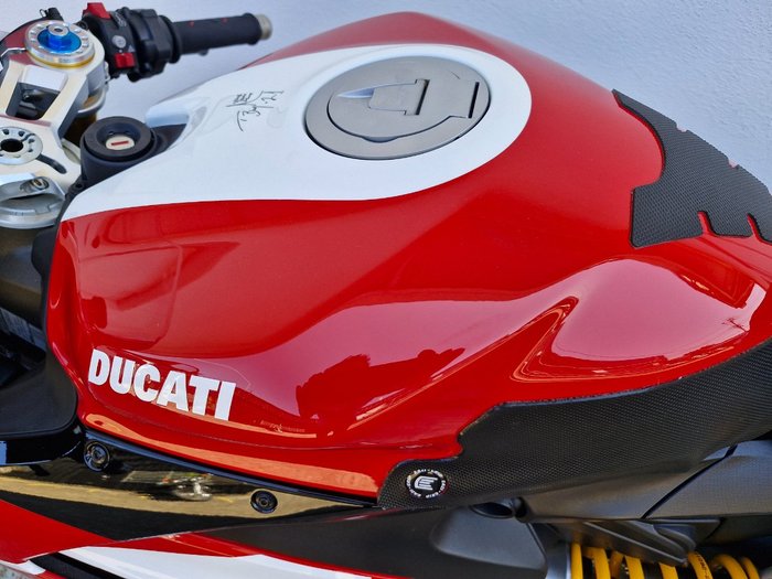 2023 Ducati PANIGALE V2 BAYLISS 20TH ANNIV RED