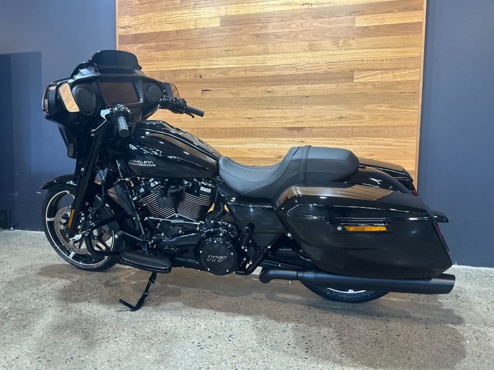 2025 Harley-davidson FLHX STREET GLIDE (117) BLACK