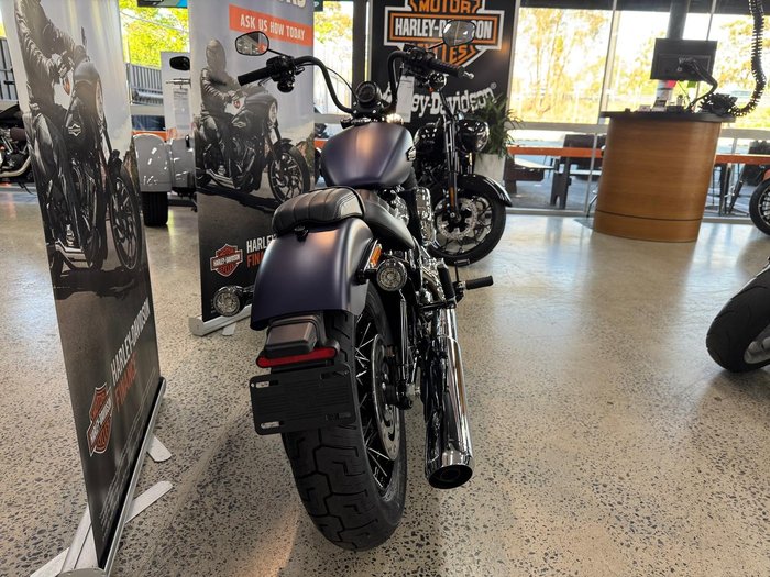 2025 Harley-Davidson Street Bob 117 (FXBB) Softail Purple