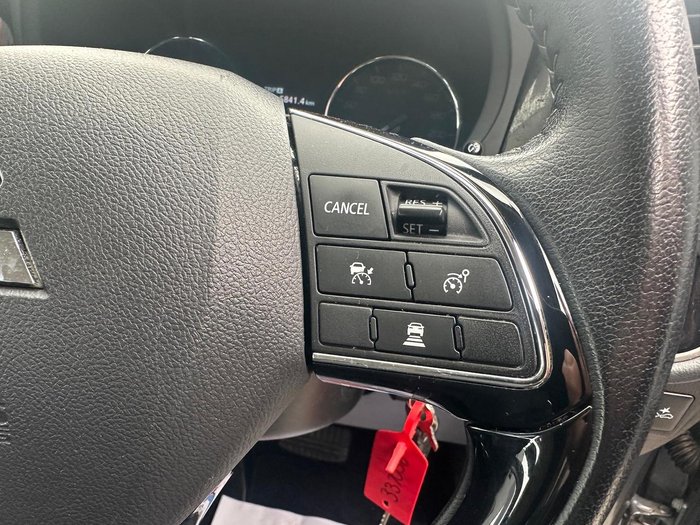 2020 Mitsubishi Outlander ES