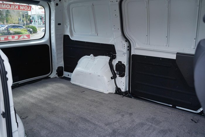 2021 Hyundai STARIA LOAD US4.V1 MY22 Creamy White