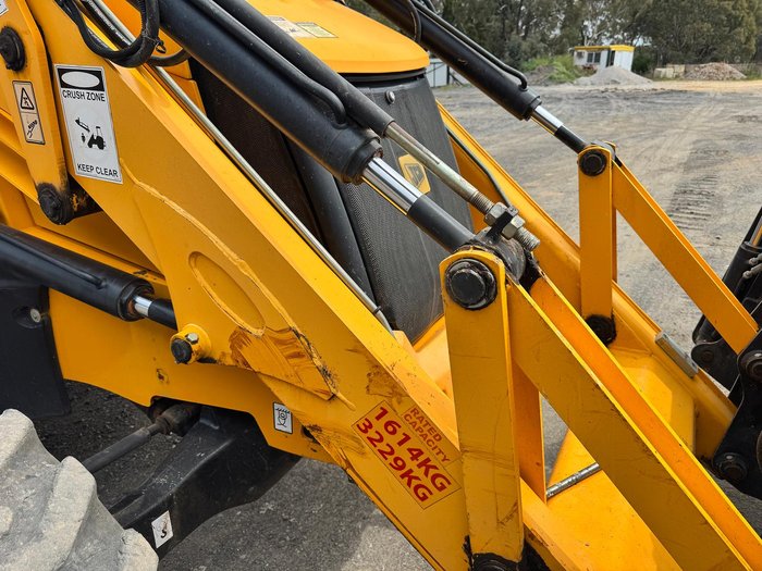 2017 JCB 3Cx Backhoe