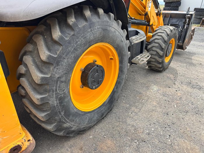 2017 JCB 3Cx Backhoe