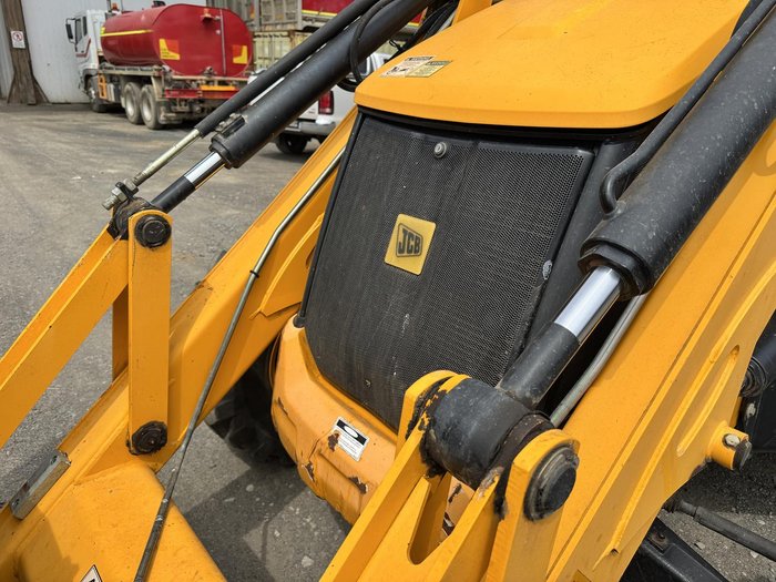 2017 JCB 3Cx Backhoe