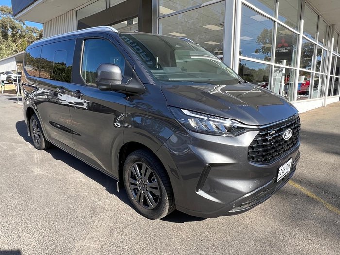 2025 Ford Tourneo Titanium X