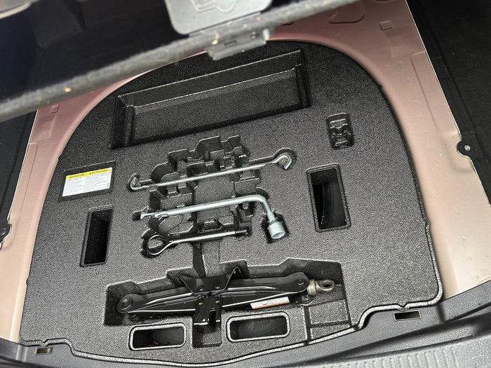 2020 Toyota Camry Ascent Sport