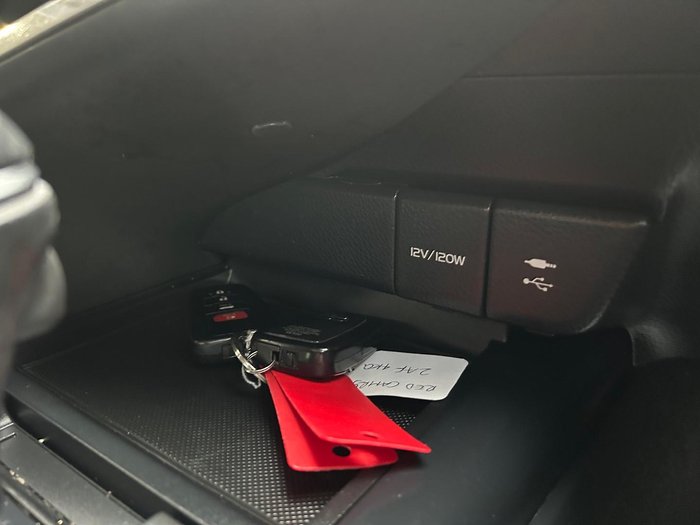 2020 Toyota Camry Ascent Sport