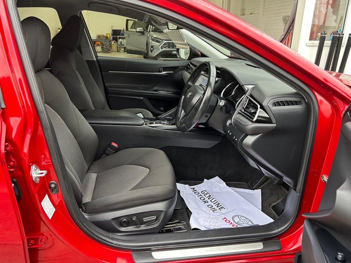 2020 Toyota Camry Ascent Sport