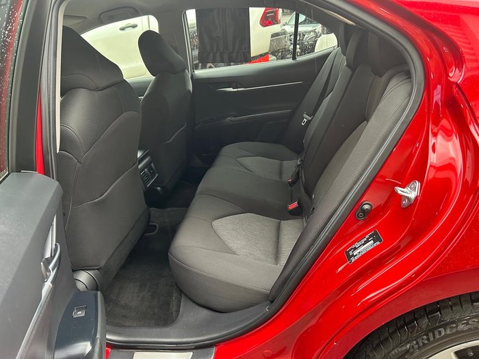 2020 Toyota Camry Ascent Sport