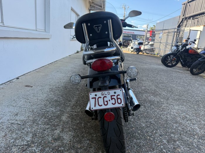 2018 Triumph BONNEVILLE SPEEDMASTER Black/White