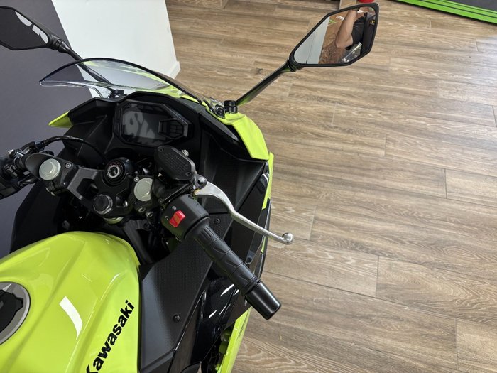 2026 Kawasaki Ninja 500 EX500GTFNW GREEN