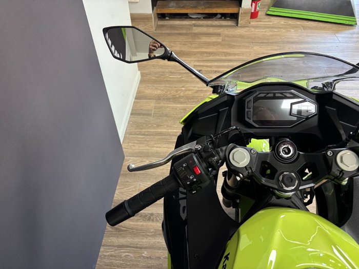 2026 Kawasaki Ninja 500 EX500GTFNW GREEN