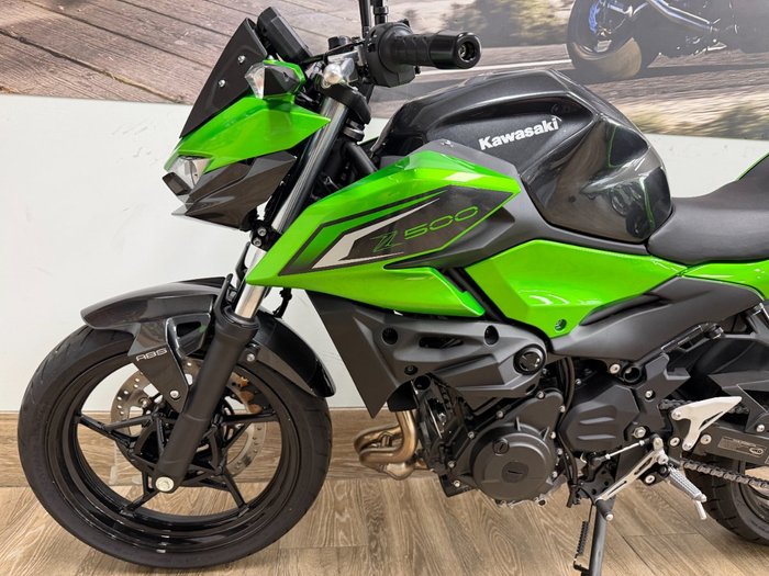 2026 Kawasaki Ninja 500 EX500GTFNW GREEN