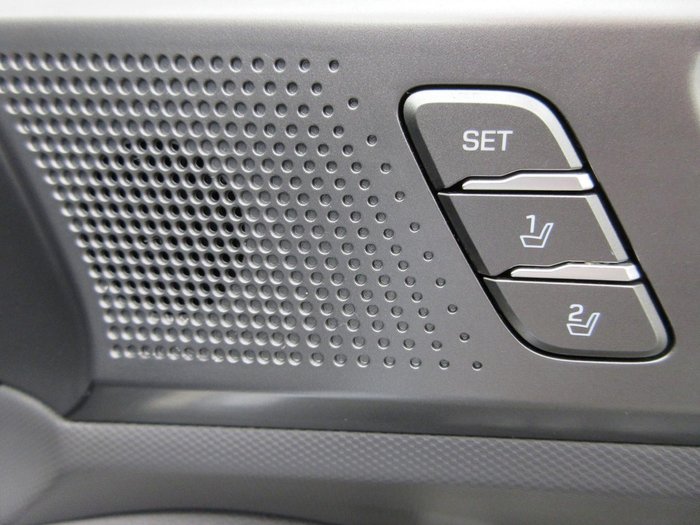 2022 Hyundai IONIQ Hybrid Premium