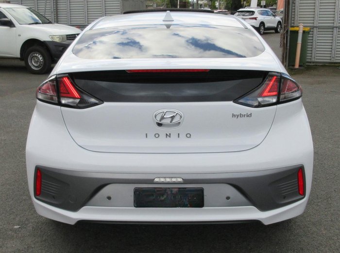 2022 Hyundai IONIQ Hybrid Premium