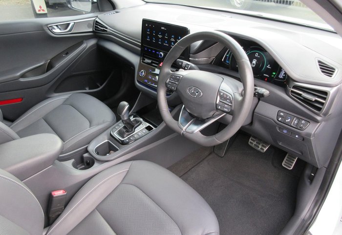 2022 Hyundai IONIQ Hybrid Premium