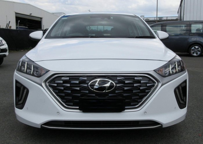 2022 Hyundai IONIQ Hybrid Premium