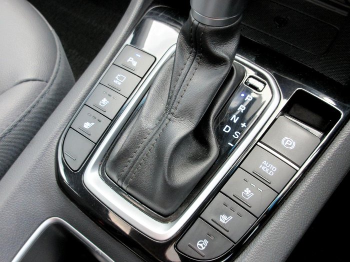 2022 Hyundai IONIQ Hybrid Premium