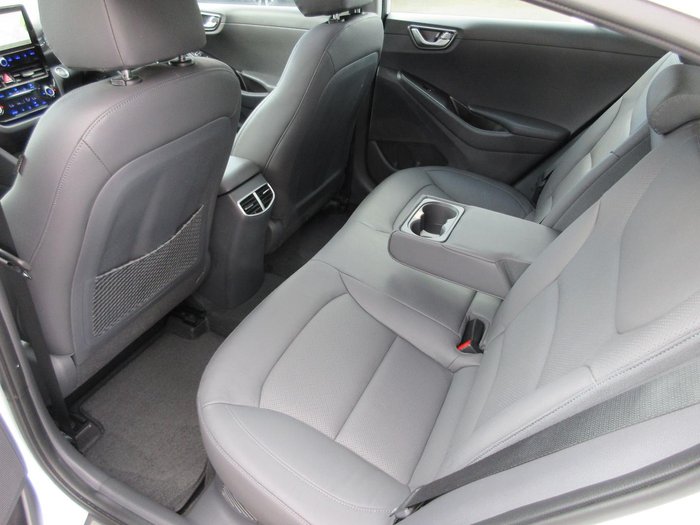 2022 Hyundai IONIQ Hybrid Premium