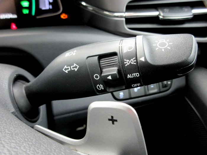 2022 Hyundai IONIQ Hybrid Premium