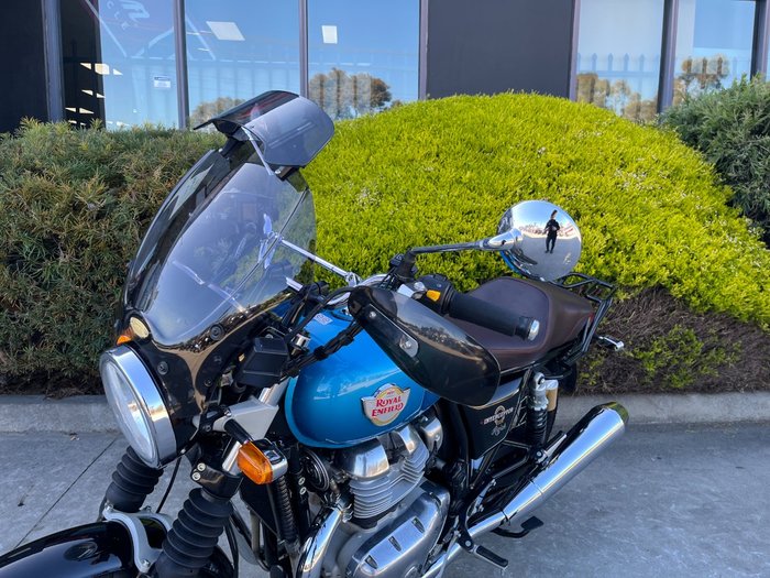 2022 Royal Enfield INTERCEPTOR 650 E5 CLASSIC VENTURA BLUE