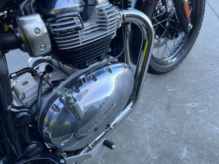 2022 Royal Enfield INTERCEPTOR 650 E5 CLASSIC VENTURA BLUE