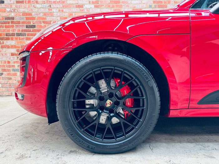 2017 Porsche Macan GTS 95B MY18 AWD Carmine Red