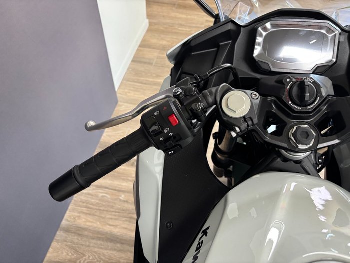 2026 Kawasaki 2026 Kawasaki 500CC NINJA 500 SE (LAMS) SPORTS WHITE