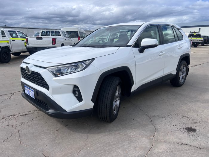 2024 Toyota RAV4 GX White