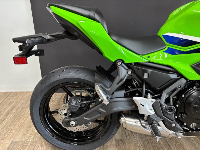 2026 Kawasaki 2026 Kawasaki 650CC NINJA 650L SPORTS GREEN