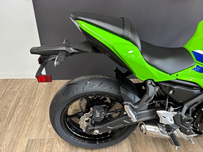 2026 Kawasaki 2026 Kawasaki 650CC NINJA 650L SPORTS GREEN