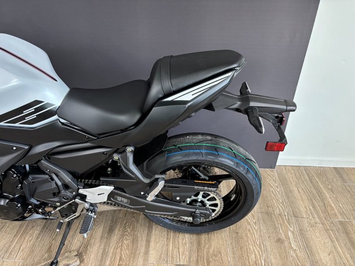 2026 Kawasaki NINJA 650 GREY