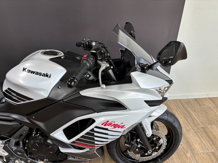 2026 Kawasaki NINJA 650 GREY