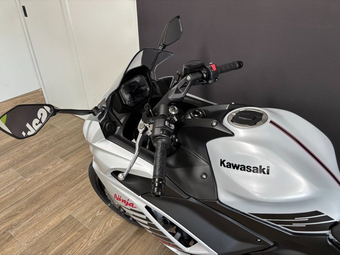 2026 Kawasaki NINJA 650 GREY