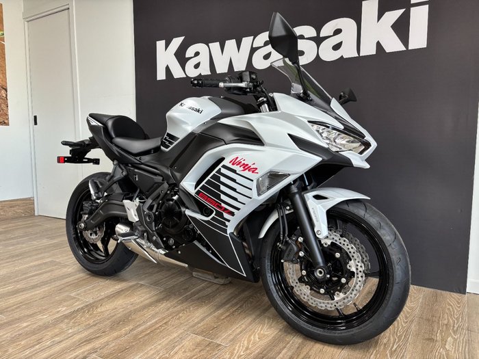 2026 Kawasaki NINJA 650 GREY