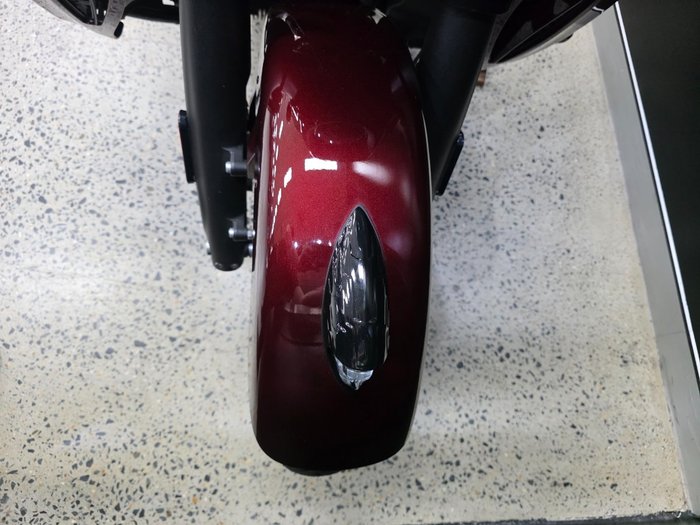 2024 INDIAN ROADMASTER DARK HORSE MAROON
