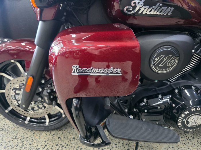 2024 INDIAN ROADMASTER DARK HORSE MAROON