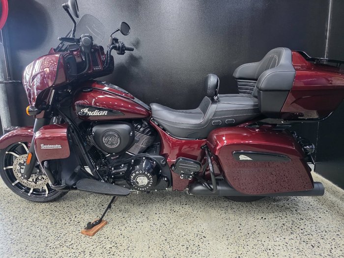 2024 INDIAN ROADMASTER DARK HORSE MAROON