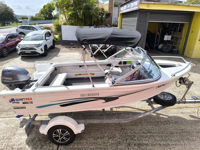 2012 QUINTREX 430 Escape