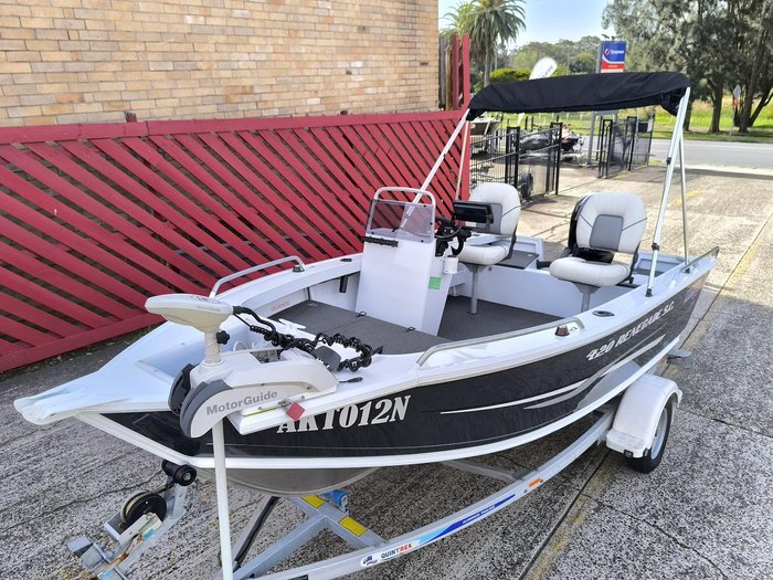 2021 QUINTREX 420 Renegade SC